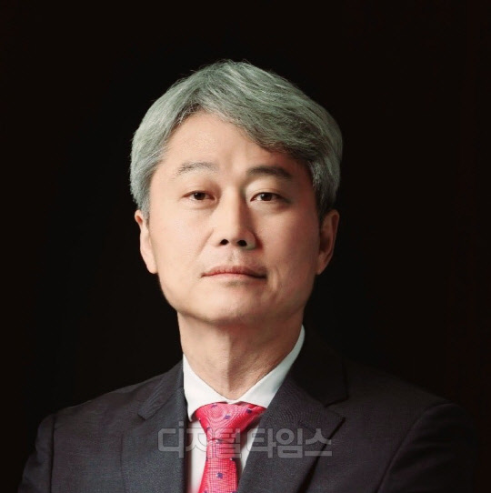 디지털타임스는 10일 김근식 경남대학교 정치외교학과 교수와 최근 정치권의 주요 현안들을 두고 단독 인터뷰를 진행했다. <디지털타임스 DB>